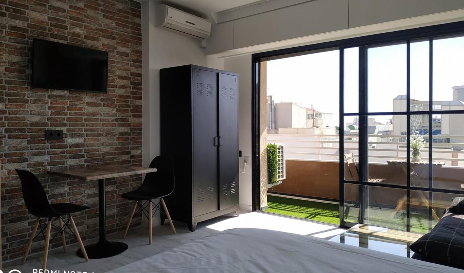 Estudiotel 95 Centro Alicante Exterior foto